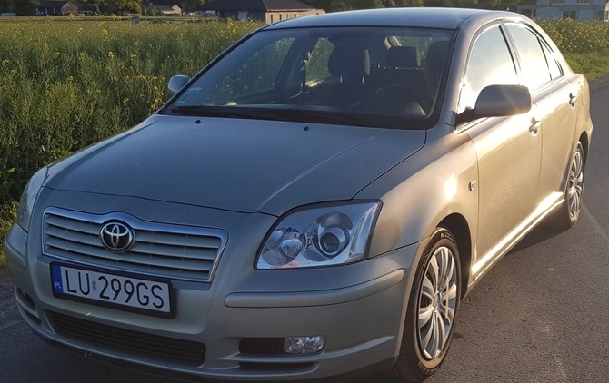 Toyota Avensis cena 10200 przebieg: 308804, rok produkcji 2004 z Lublin małe 106